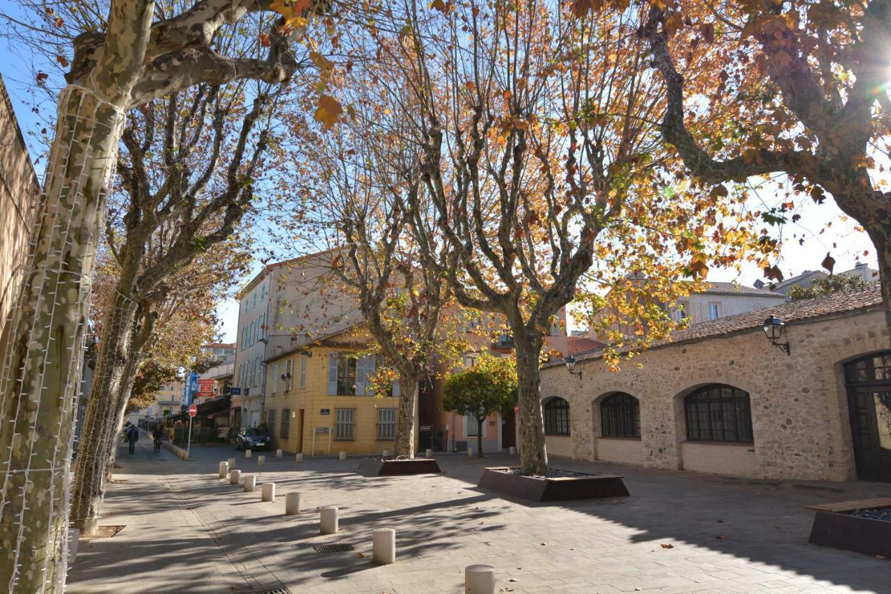 Hanna-Logis Antibes Eksteriør billede